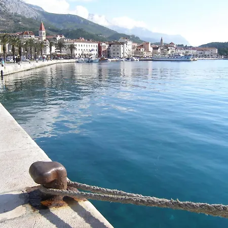 Bencun-2 By Interhome * Makarska