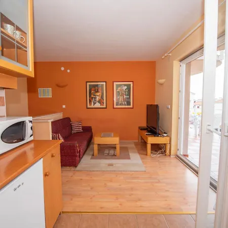 Bencun-2 By Interhome Makarska